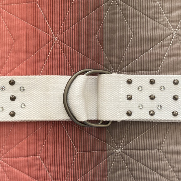 Set of 3 women’s cloth belts. 2 with beading, 1 without. Gray, white, navy blue. - Picture 5 of 5